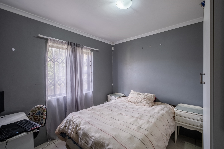 6 Bedroom Property for Sale in Summerstrand Eastern Cape
